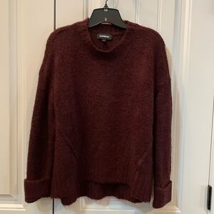 EXPRESS Burgundy Crew neck Sweater XS Gift under $20
